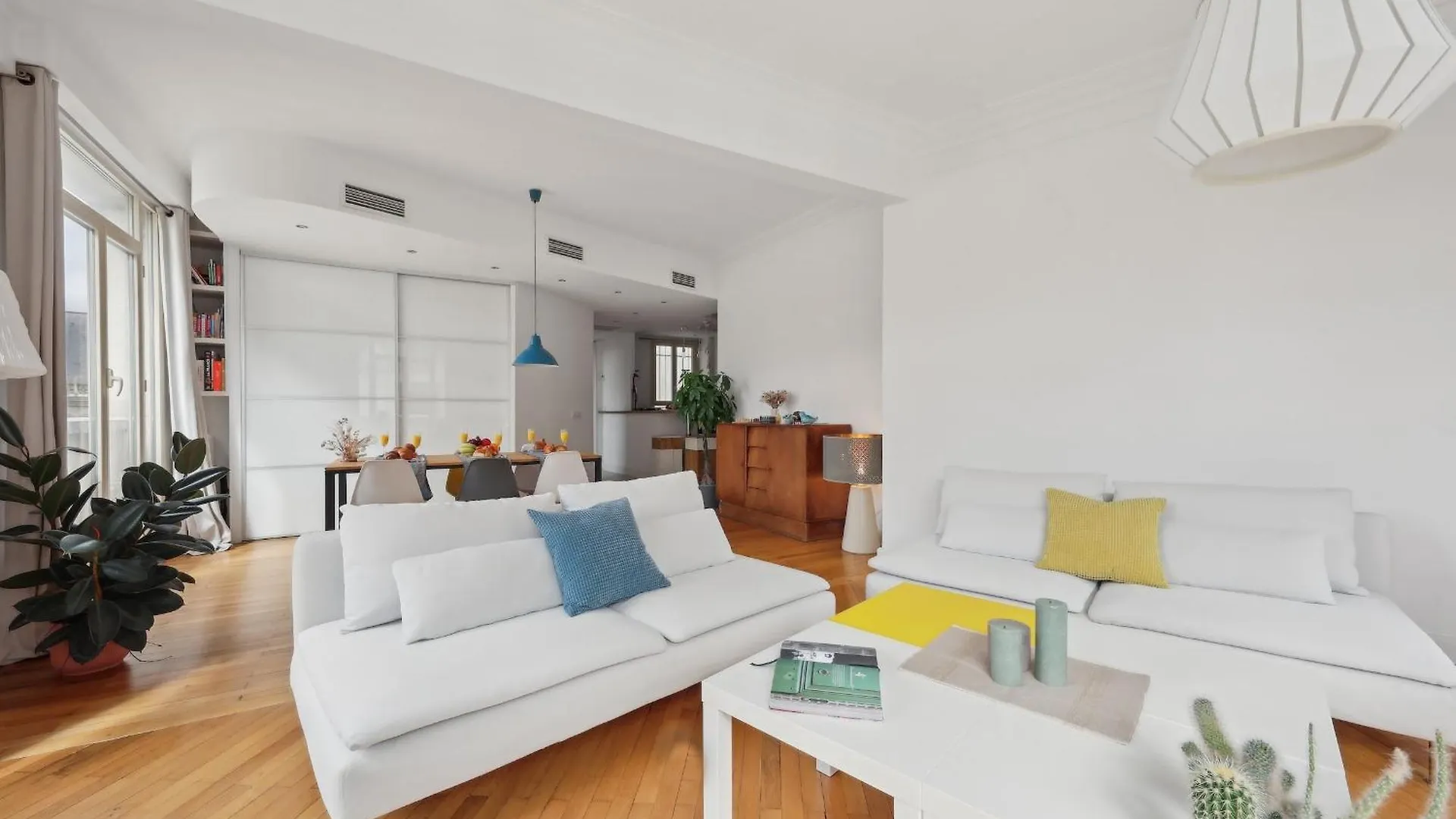 Pompidou & De - Cityapartmentstay